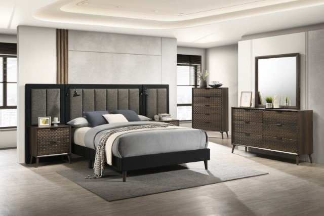 Chalfont 4 Pc Queen Bedroom Set w/ Panels - Image 3
