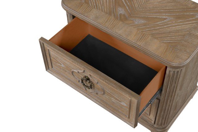 Lyris Nightstand - Image 5