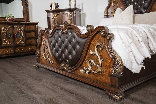 Aquilina 4 Pc Queen Bedroom Set - Image 3