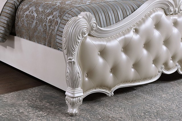 Ventresca 4 Pc Queen Bedroom Set - Image 6