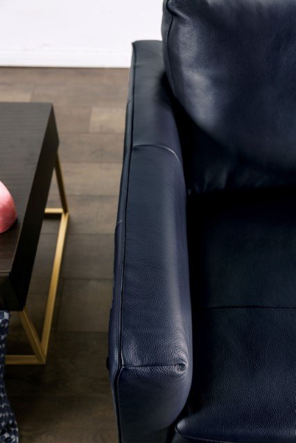 Mezzanotte Loveseat - Image 6