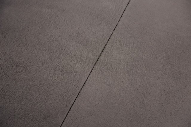 Mezzanotte Loveseat - Image 5