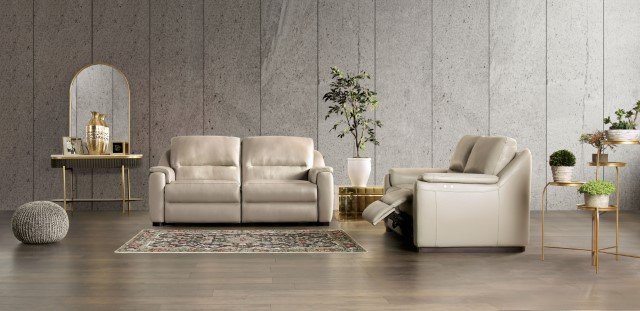 Altamura Power Loveseat - Image 3