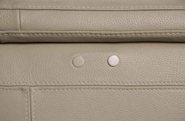 Altamura Power Loveseat - Image 5