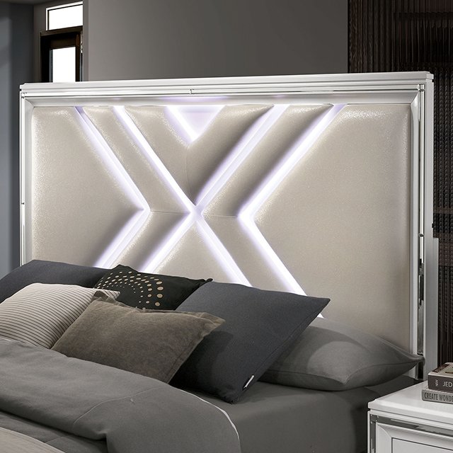 Emmeline 4 Pc Queen Bedroom Set - Image 4