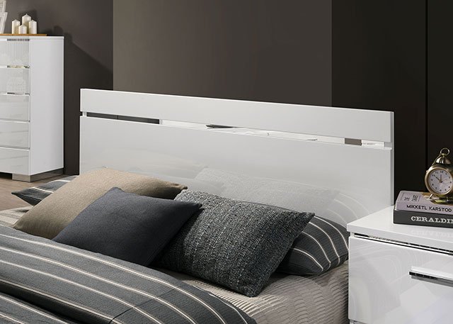 Erlach 5 Pc Queen Bedroom Set - Image 3