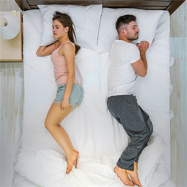 Edelweiss 10" Full Memory Foam Mattress - Image 3