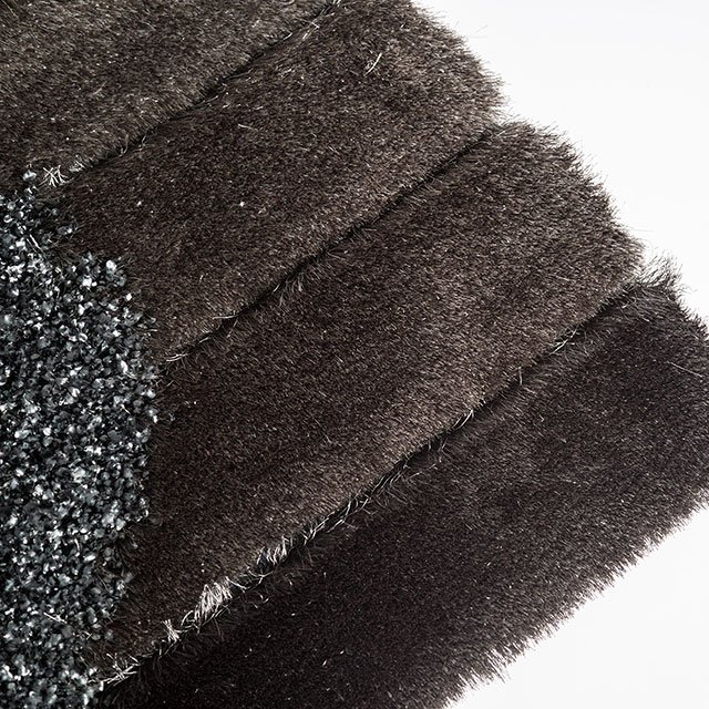 Vancouver 5' X 7' Gray Area Rug - Image 4