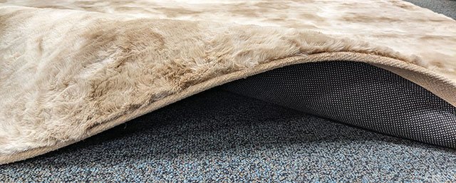 Famalica Area Rug - Image 6