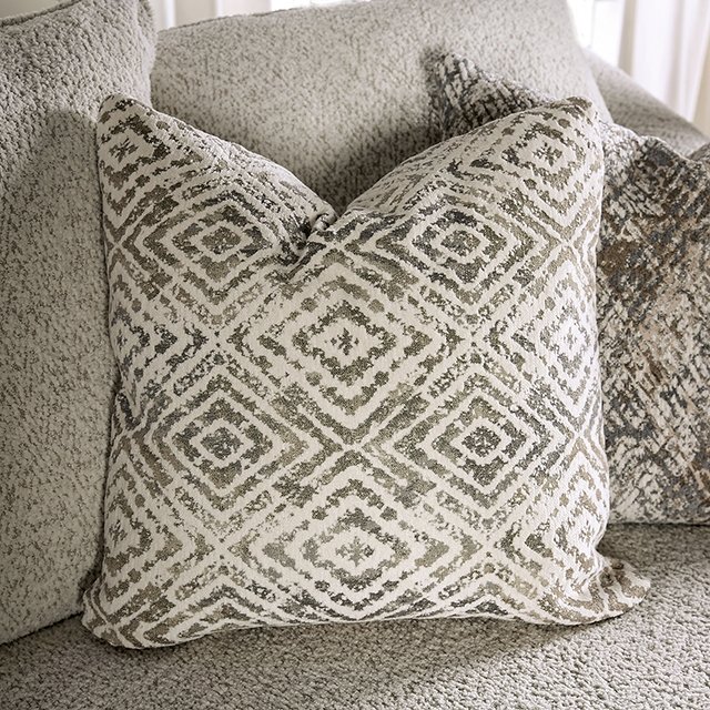 Moorpark Loveseat - Image 3