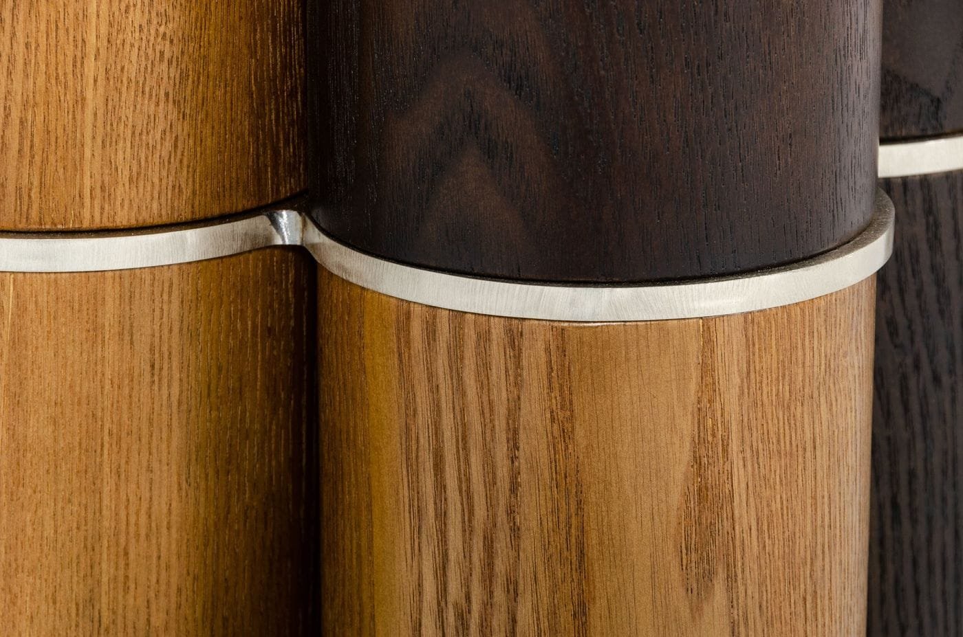 Modrest Greta - Modern Glass & Walnut Dining Table - Image 3