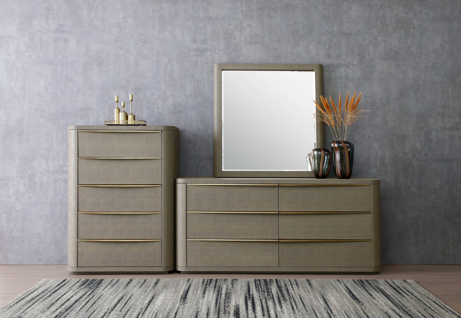 Modrest Lois - Modern Beige Shagreen + Brass Chest - Image 3
