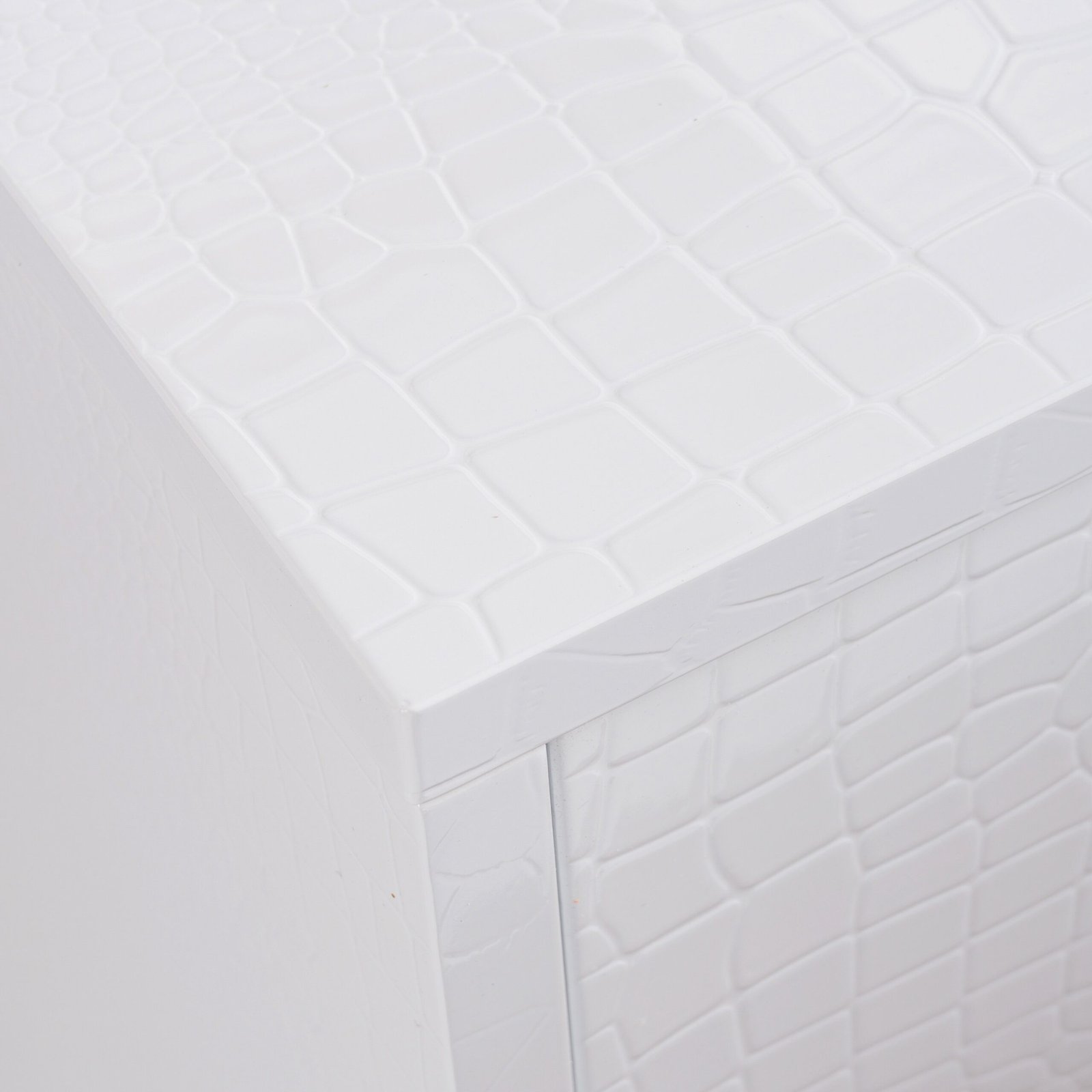 A&X Victoria - Modern White Crocodile Dresser - Image 2