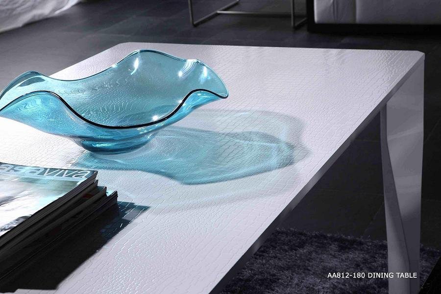 Foggia Modern Armani Xavira Lacquer Table