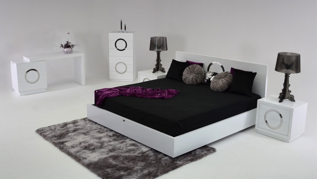 A&X Ovidius - Modern White Crocodile Lacquer Bed - Image 2