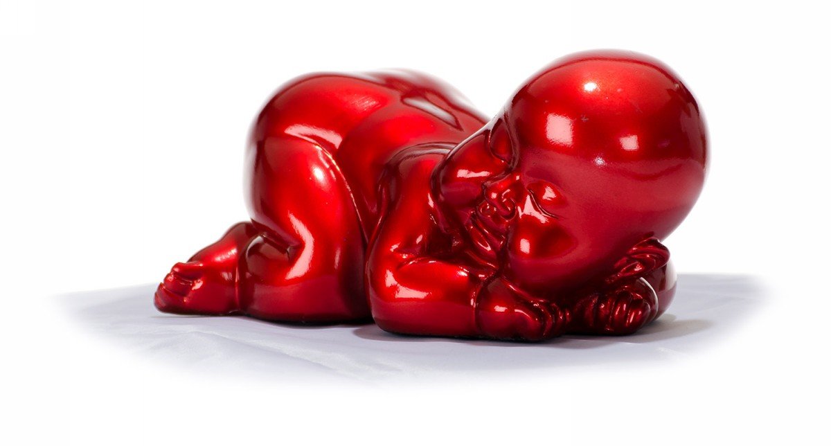 XD0052 Modern Red Baby Sleeping Sculpture - Image 3