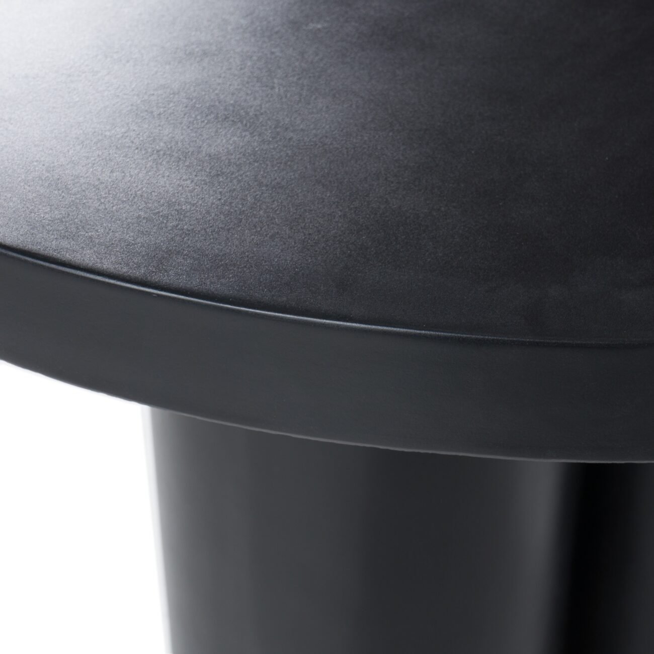 Modrest Bruni - Modern Black Concrete Round Dining Table - Image 5