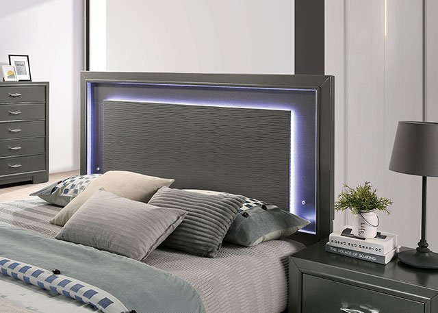 Alison 4 Pc Queen Bedroom Set - Image 3
