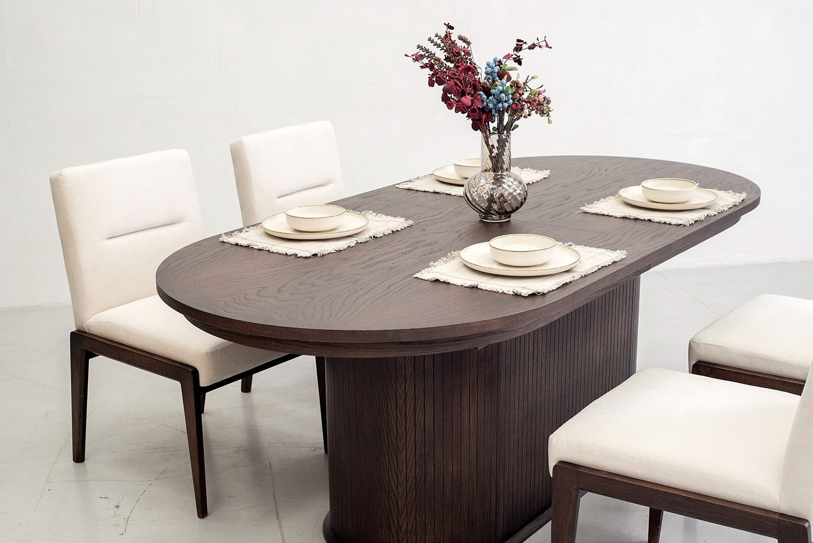 Modrest Milan Modern Brown Oak Dining Table With Extension - Image 2