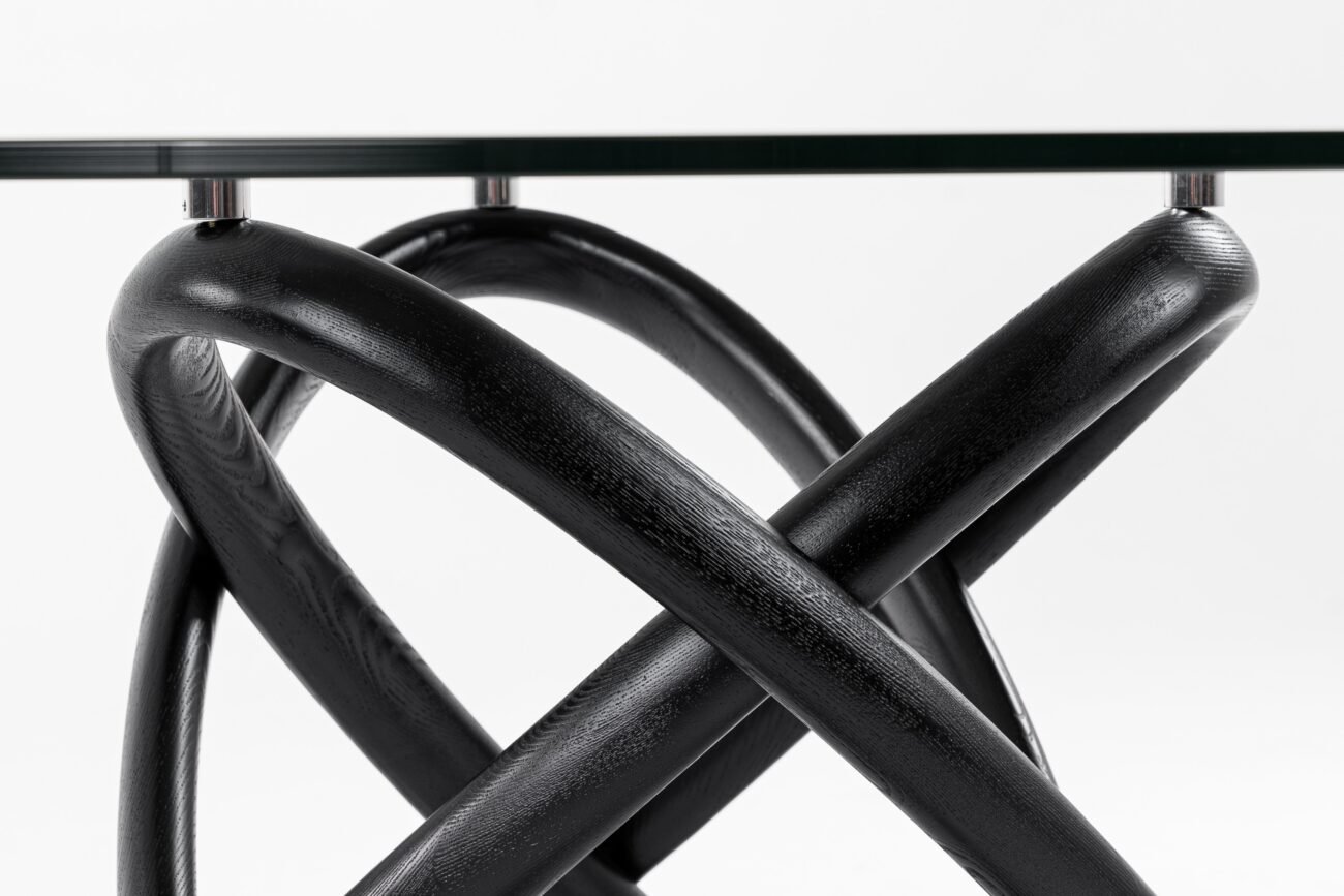 Modrest Mason Round Glass & Black Ash Dining Table - Image 3