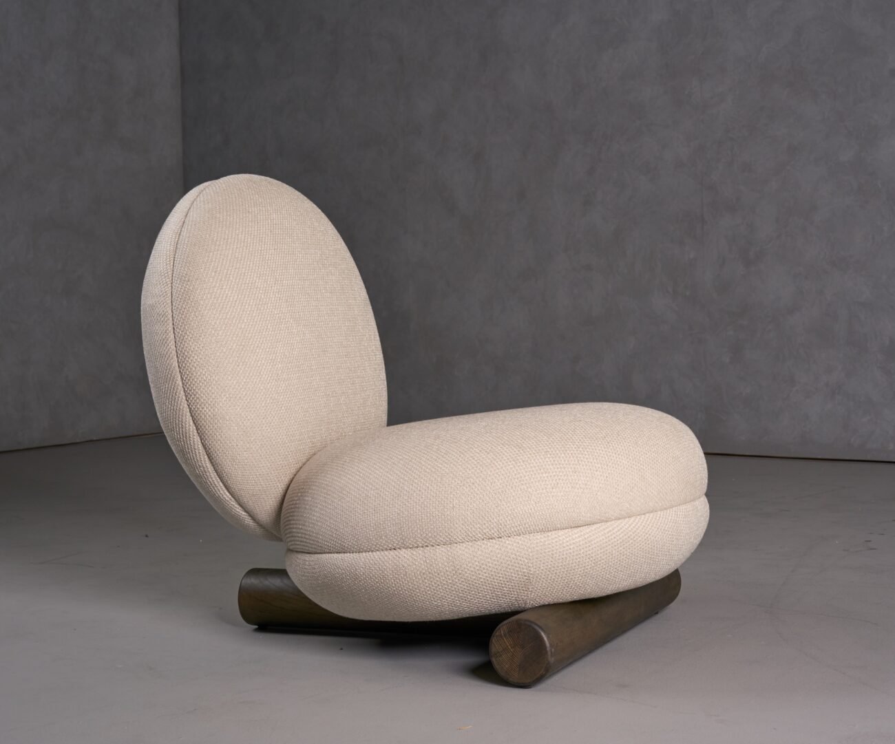 Modrest Minto - Contemporary Off-White Fabric Accent Chair - Image 5