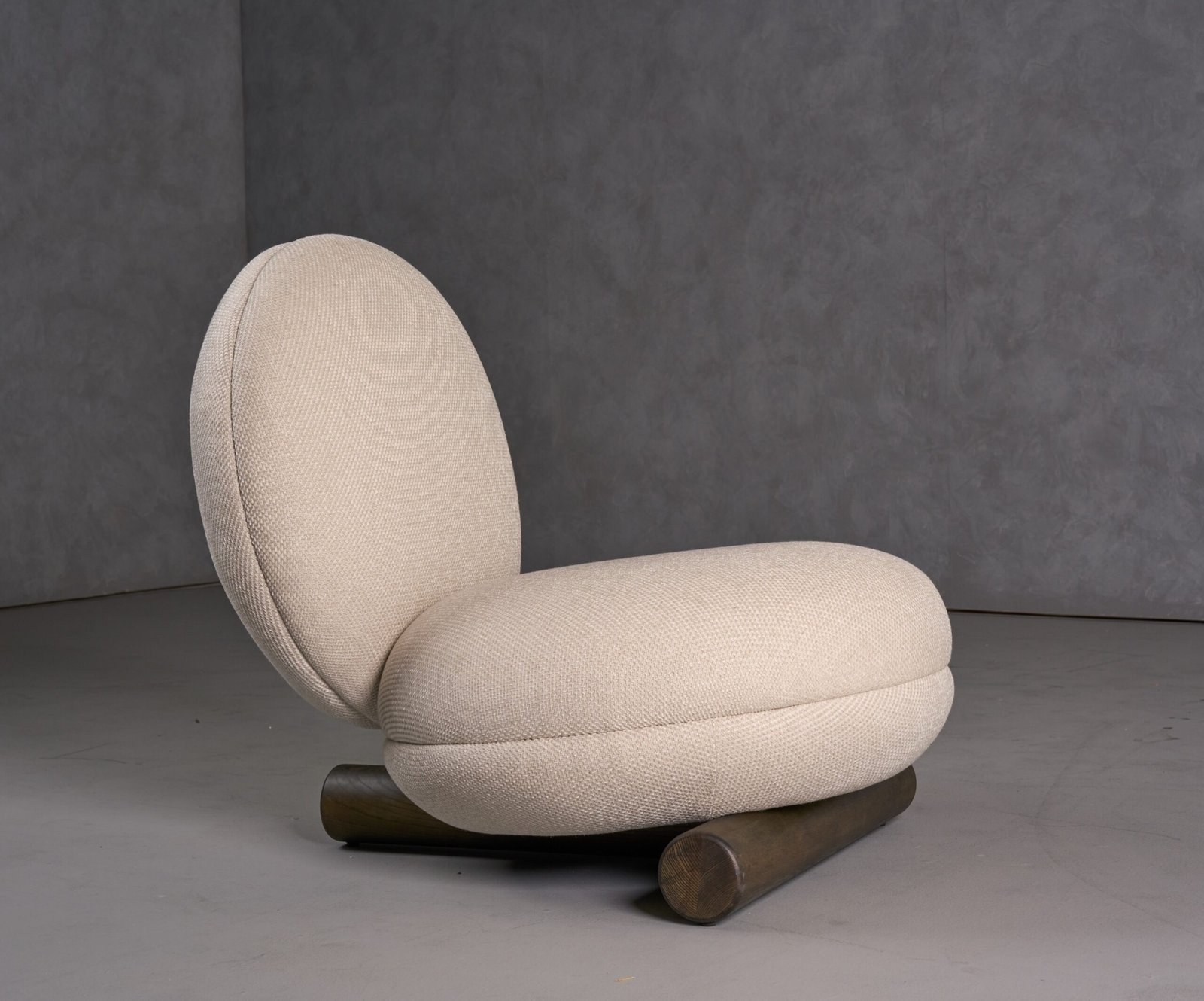Modrest Minto - Contemporary Off-White Fabric Accent Chair - Image 5