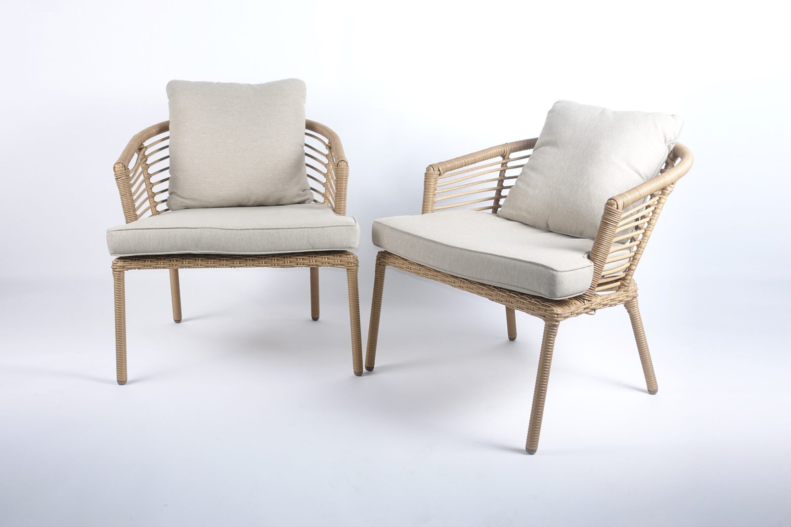Renava Salermo - Modern Outdoor Chair Set - Image 4