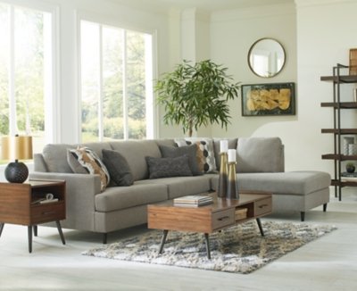 Santasia 2-Piece Sectional with Chaise - Image 4