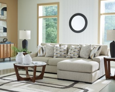 Laurelgrove 2-Piece Sectional Sofa Chaise - Image 3