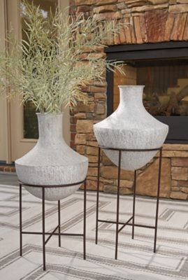 Estonbank Vase Set - Image 4