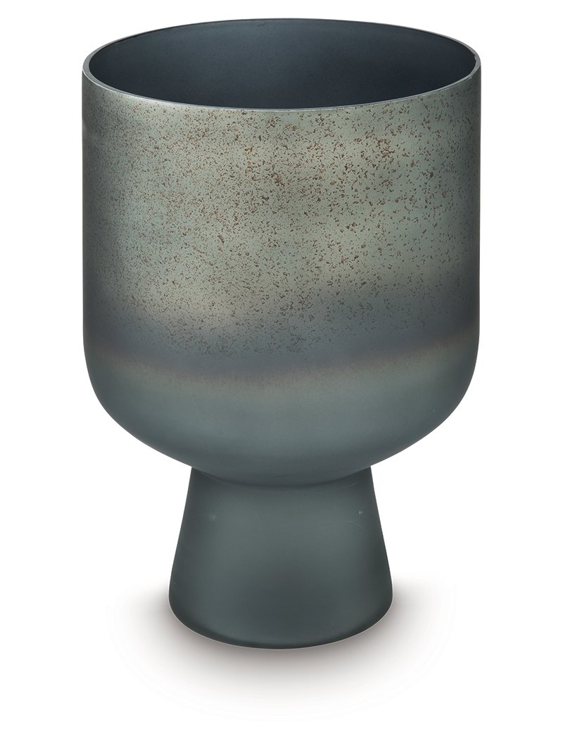 Pennmore Vase - Image 4