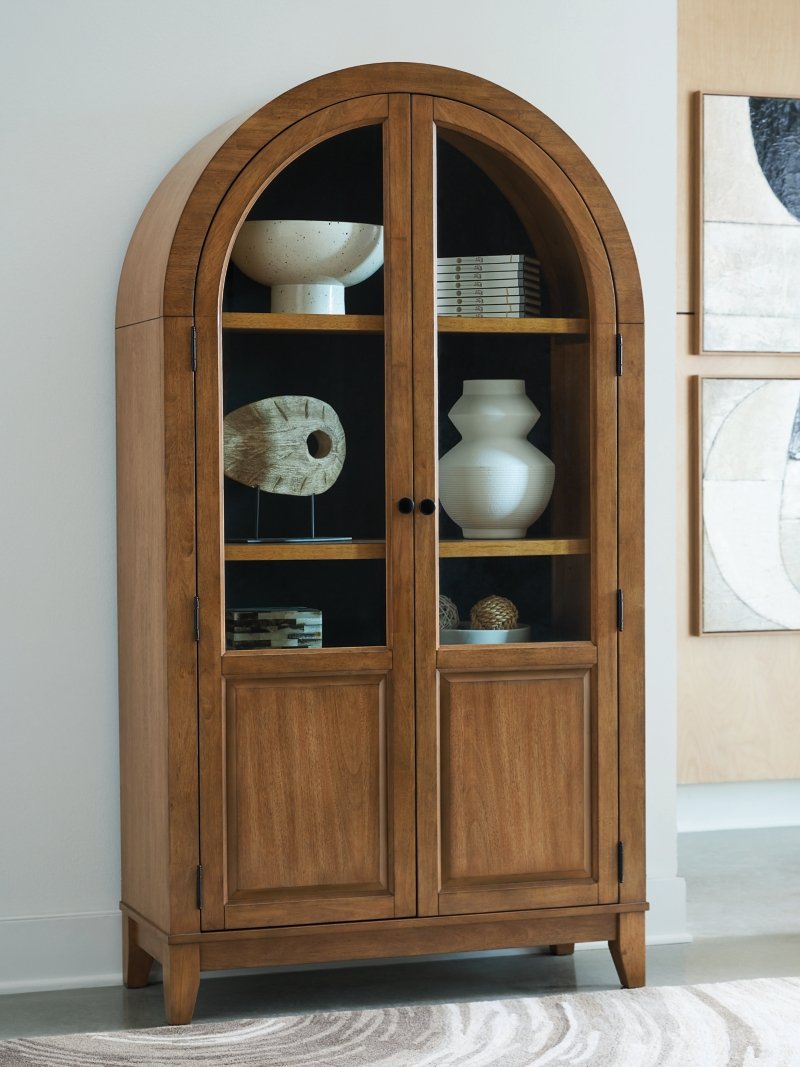 Dagandale Accent Cabinet - Image 3