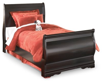 Huey Vineyard Twin Sleight Bed and Dresser - Image 4