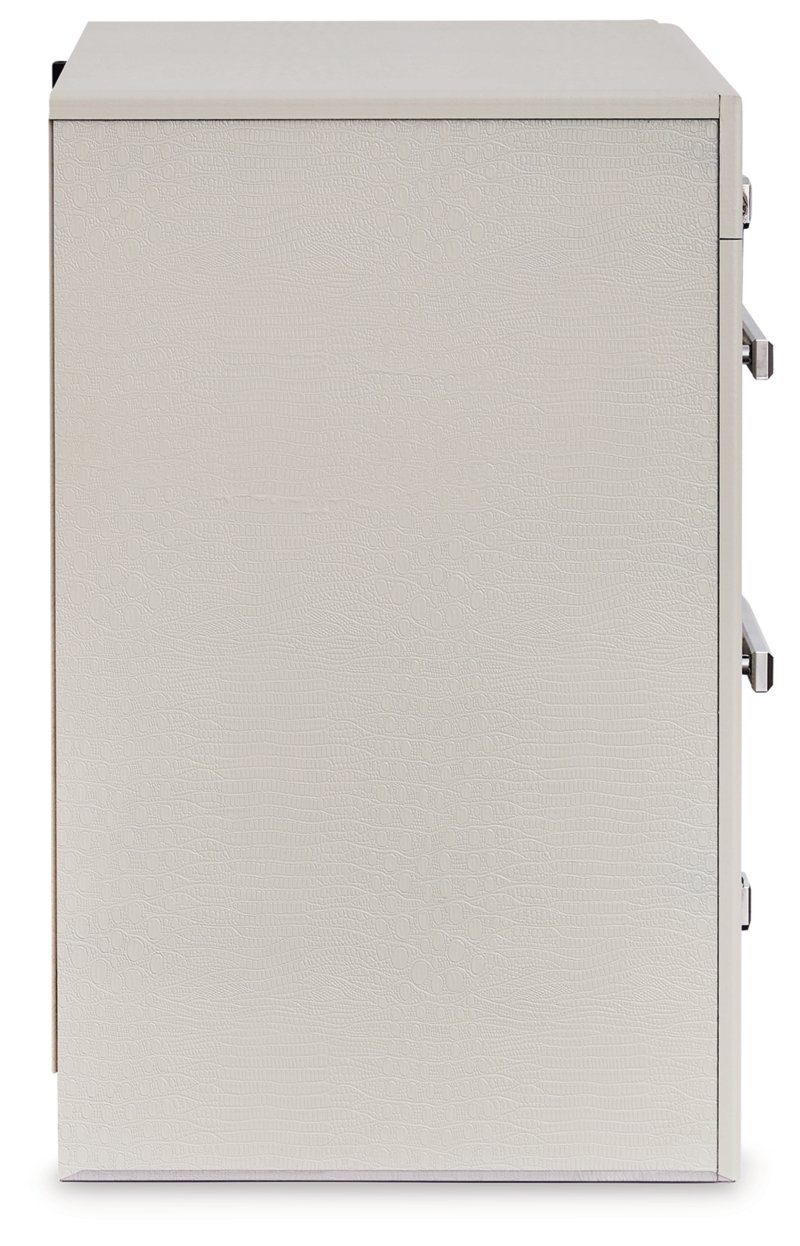 Zyniden Full Panel Bed, 2 Chests and Nightstand - Image 12