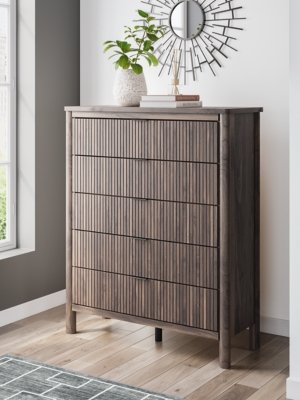 Symarro Wide Chest of Drawers - Image 3