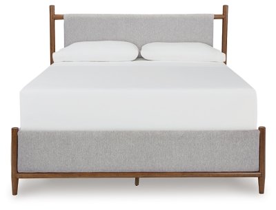 Lyncott King Upholstered Bed, Chest and Nightstand - Image 6