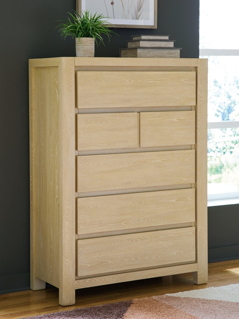Whittgate Chest of Drawers - Image 3