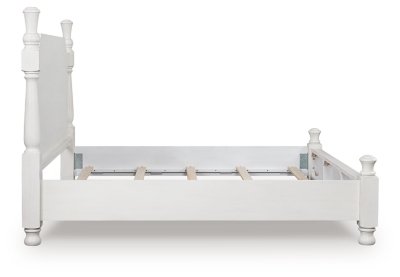 Greddinton Queen Poster Bed - Image 3