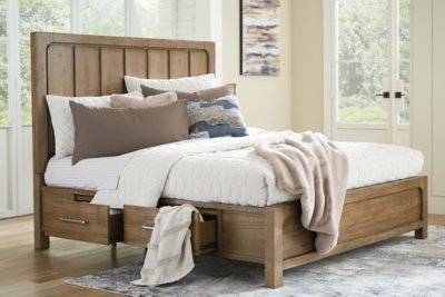 Cabalynn King Panel Bed with Storage, Dresser and Mirror - Image 20