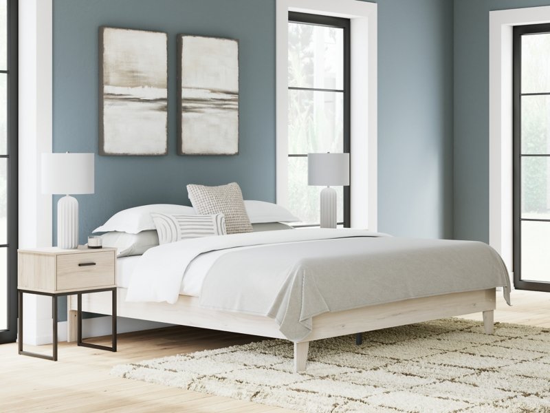 Socalle King Platform Bed - Image 3