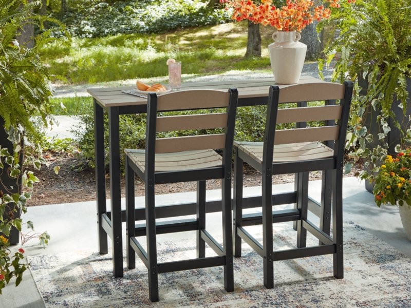 Moondance Outdoor Counter Table and 2 Barstools - Image 8