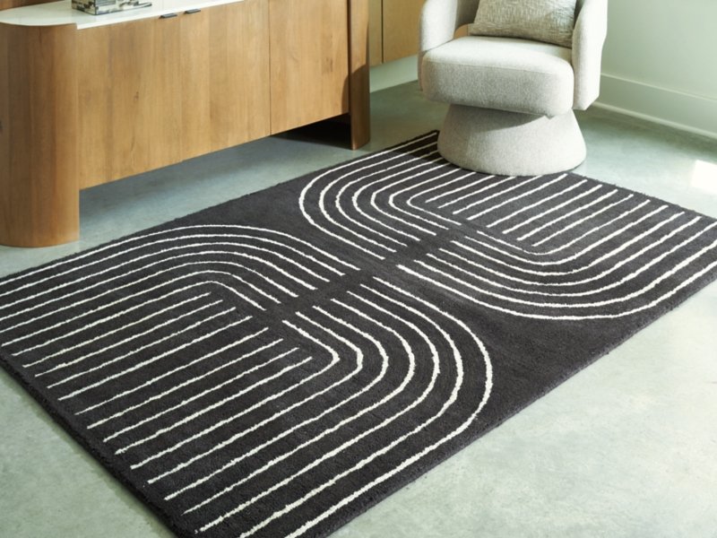 Eldonmore 5' x 7' Area Rug - Image 3