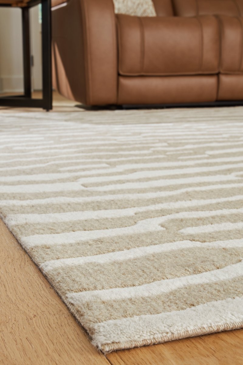 Corrbell 7'8" x 10' Area Rug - Image 4