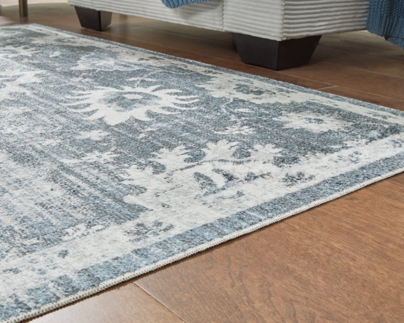 Avanworths Washable 5'3" x 7' Area Rug - Image 4