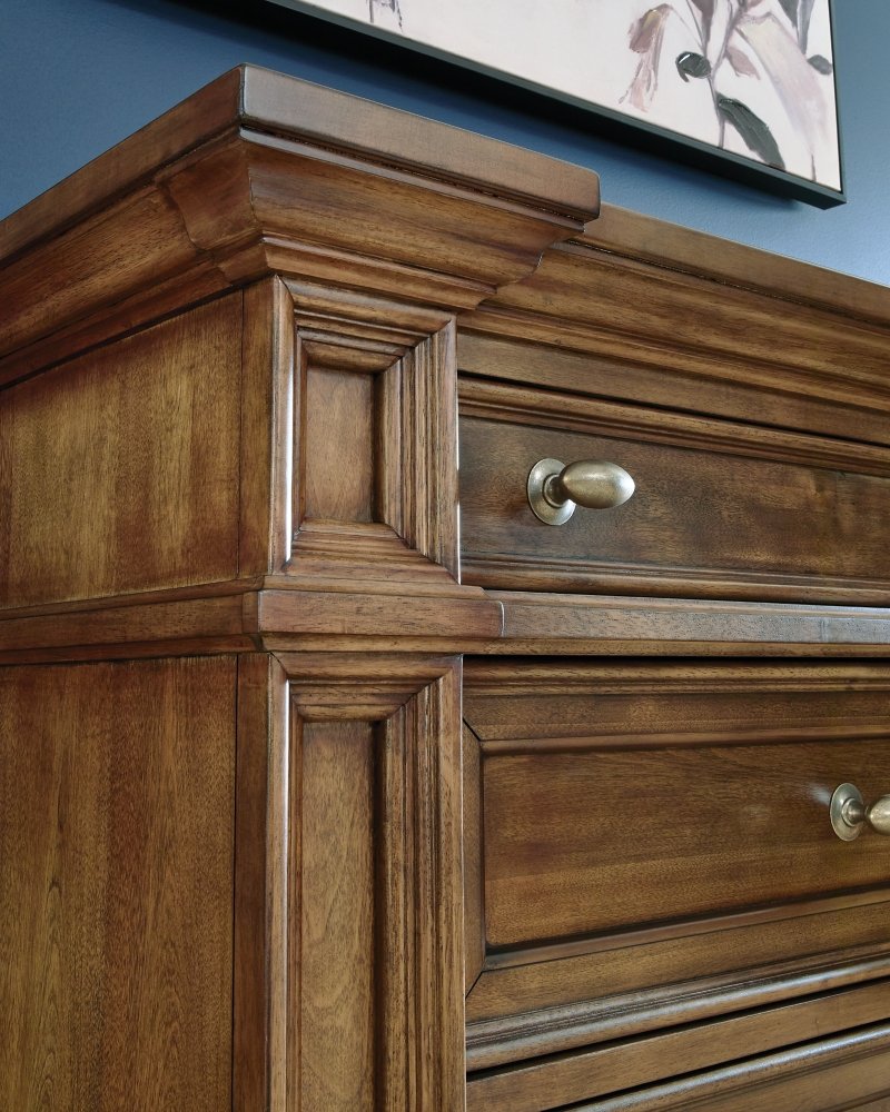 Thoridan Chest of Drawers - Image 6