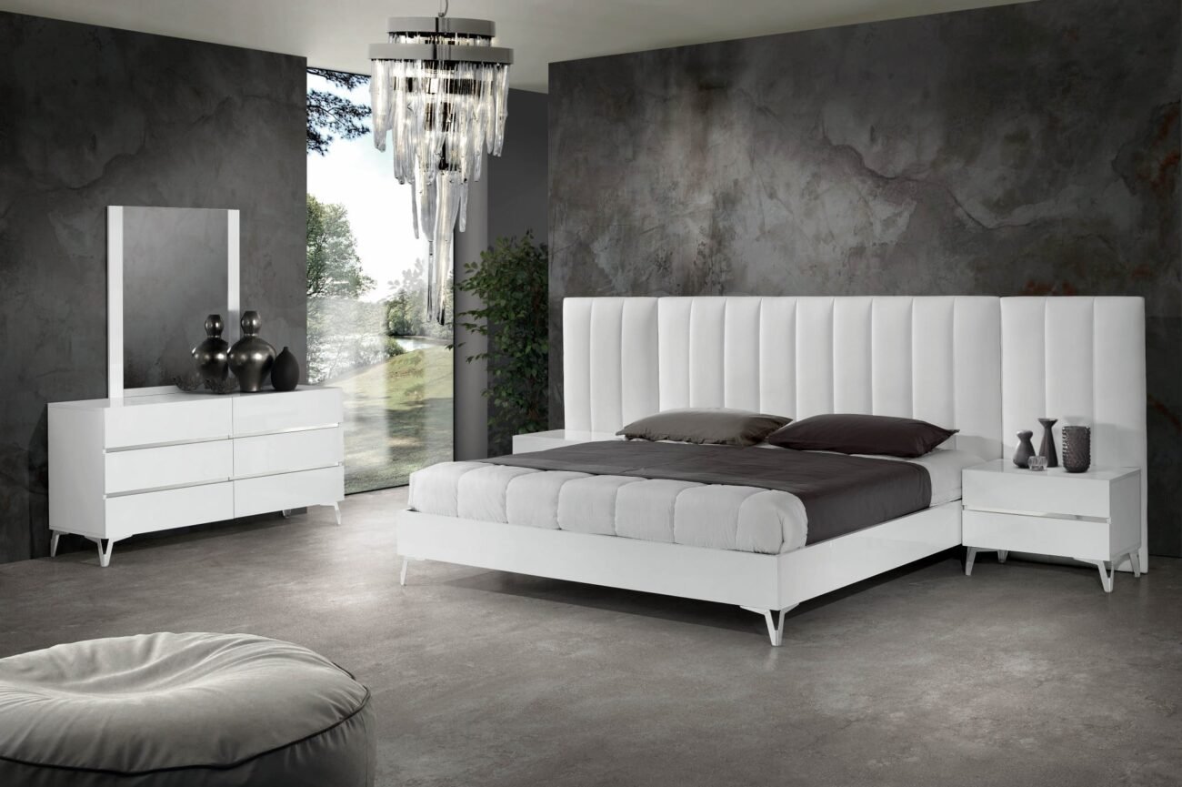 Queen Nova Domus Angela - Italian Modern White Eco Leather 4-Piece Bedroom Set and Wings