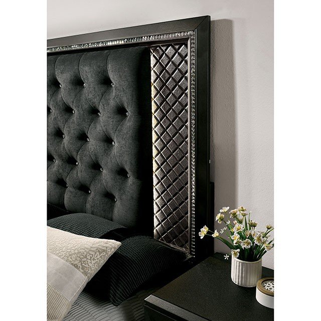 Demetria 4 Pc Queen Bedroom Set - Image 3