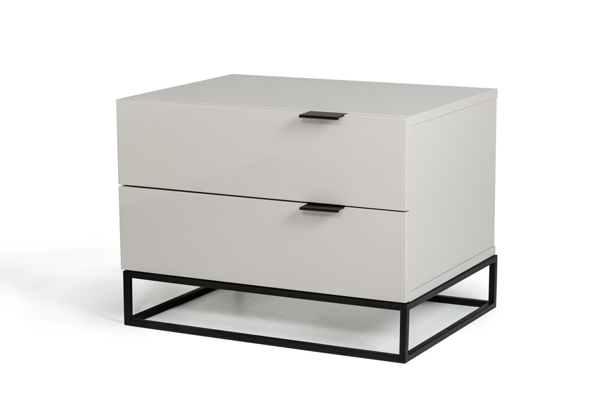 Queen Modrest Hera Modern Grey Bedroom Set - Image 5