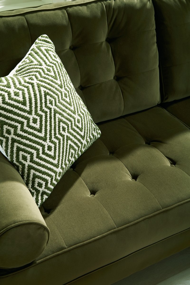 Reveon Lakes Loveseat - Image 7