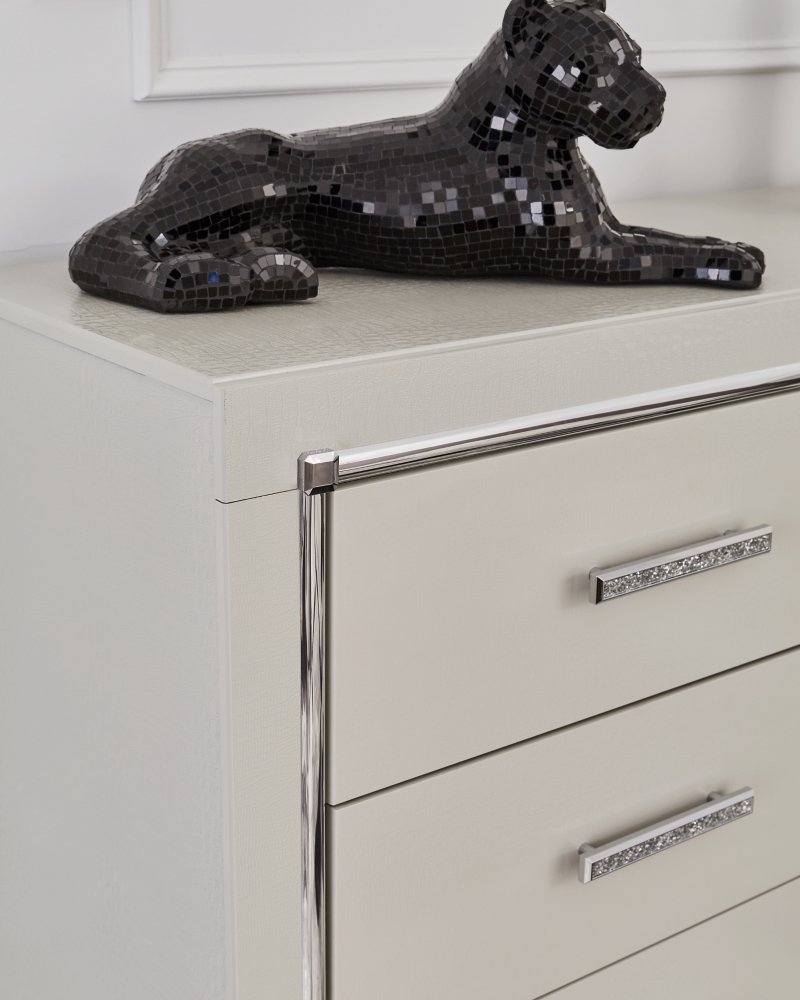 Zyniden Dresser - Image 7